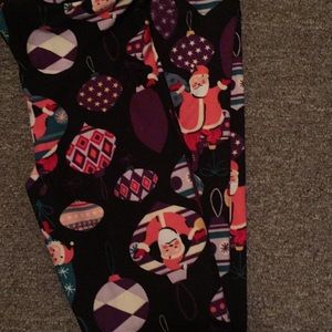 L/XL Christmas Leggings